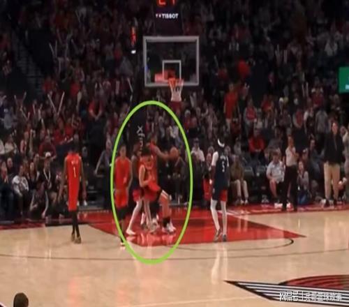 打得一拳開免得百拳來，生涯首次技犯后，楊瀚森到底該如何回應