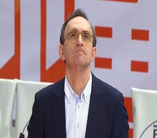 遼寧男籃止住連敗，保住前12名，趙繼偉14+11復(fù)蘇，雙塔合砍42+19