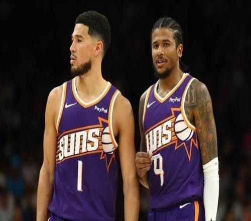 布克親自傳授季后賽錦囊，格林：老大哥的話讓我瞬間清醒