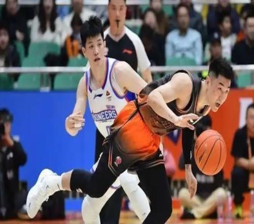 山东男篮胜天津凸显两点：临时工成绝对主力林庭谦打爆邱彪后卫线