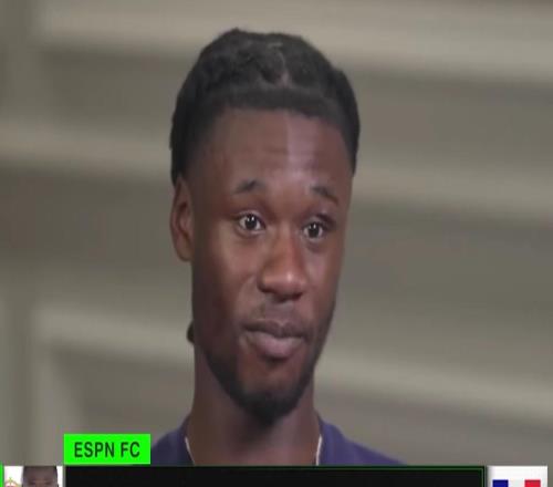 卡马文加：皇马球员本就很优秀，所以成功关键是让其保持开心