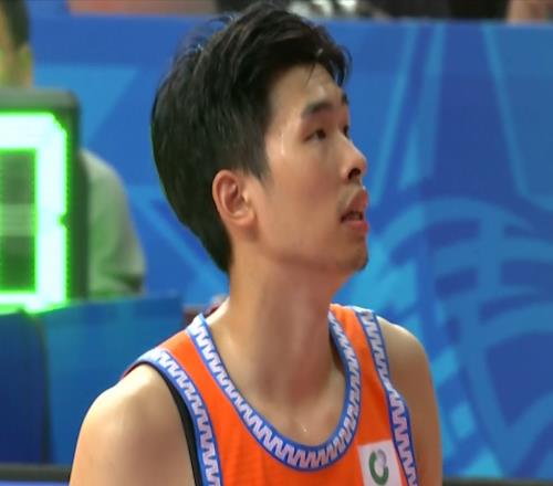 CBA：赵继伟14+11终结连败，王岚嵚5中0，本土控卫19+7