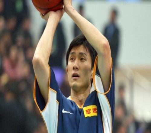 杜鋒身兼三職是否合理郭士強(qiáng)曾打擦邊球胡雪峰是前車之鑒