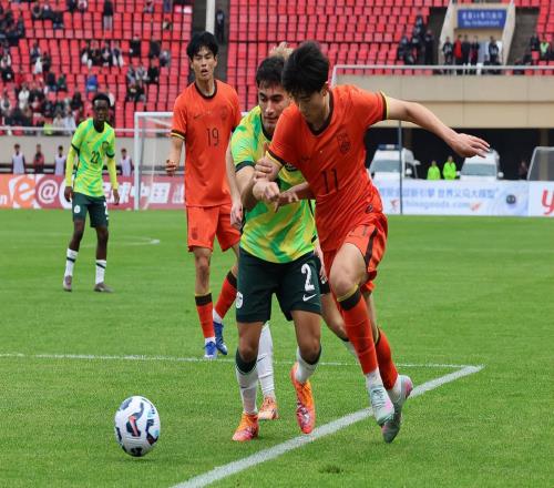 意外！U19國足核心一戰(zhàn)成名被譽為中國姆巴佩，如今只能踢中冠