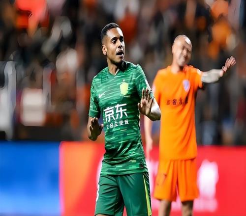 國安吹響集結號備戰(zhàn)第四輪聯(lián)賽，卻有一名外援暫未歸隊，引發(fā)熱議