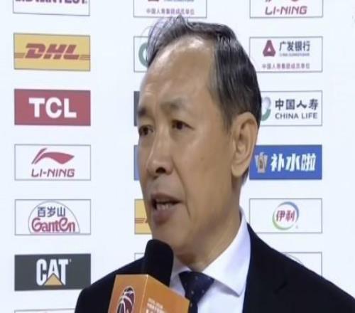 许利民：整场比赛打得都很被动，胜利体现了我们在内线的优势