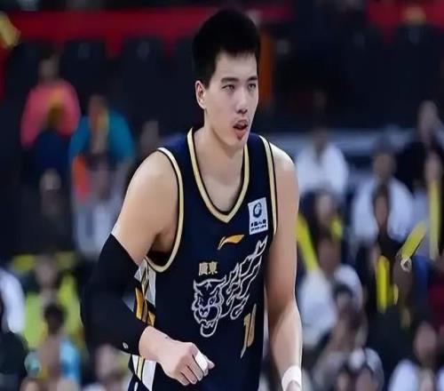 焦泊喬換沈梓捷兩人遭遇雷同，交易規(guī)則曝光，球迷：有好戲看了