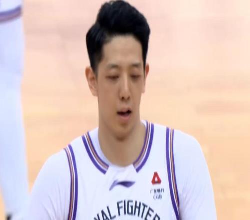 機(jī)會來了！廣東隊有望交易沈梓捷，朱芳雨被迫送出焦泊喬