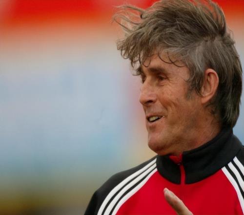 他曾被嘲諷是中超四大惡人，如今卻被邵佳一重用，成為國足助教