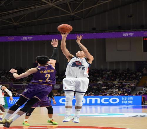 凱撒游故地，“猴哥”戰(zhàn)舊主！高速男籃將戰(zhàn)福建，恩怨情仇拉滿