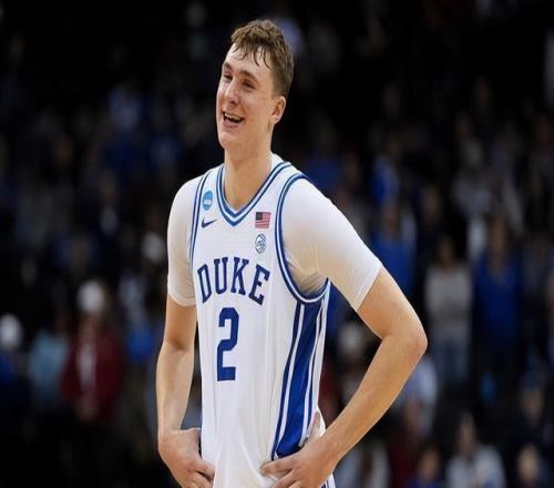 从杜克室友到一生之敌！83分神战提前预定20年宿命