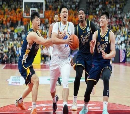 季后賽“開票”CBA常規(guī)賽進(jìn)入白熱化階段