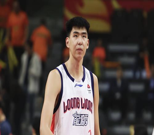 樹挪死，人挪活！5項數(shù)據(jù)生涯新高，CBA本賽季最強(qiáng)新援非他莫屬