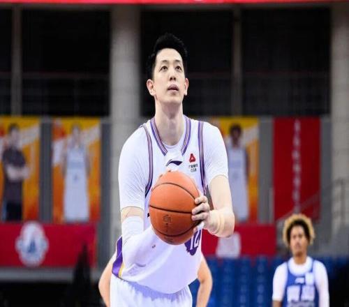 賽場直擊丨苦戰(zhàn)失利總結(jié)問題更需振作前行