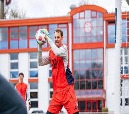 拜仁官方：諾伊爾、格雷羅參加訓(xùn)練，穆西亞拉、阿芳部分合練