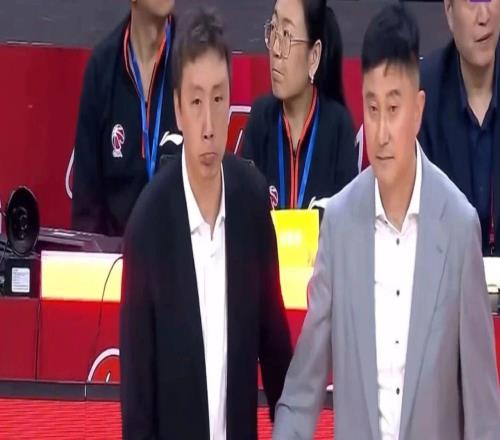 杜鋒賽后談球迷質(zhì)疑，談張皓嘉談焦泊喬談杜潤旺