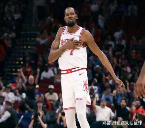 火箭解兩難題，杜蘭特該夸！申京有好有壞，一人沒辜負(fù)烏度卡信任