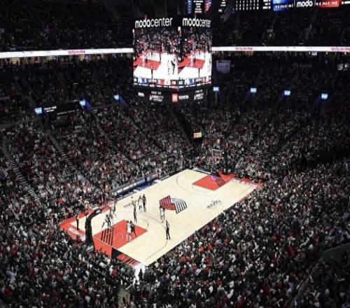 教練被抓、老大賽季報(bào)銷(xiāo)，如今球隊(duì)又換老板，小楊一年經(jīng)歷太豐富