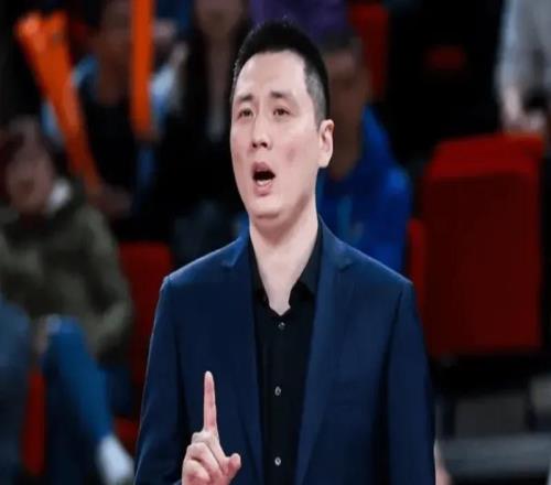 勝吉林采訪！滿意全隊(duì)發(fā)揮，回應(yīng)沖冠將目標(biāo)定在爭四，弗格展情商