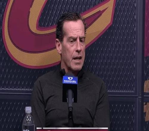 輸湖人發(fā)布會！阿特金森被詹東打服，回應莫布利低迷，點眾多問題