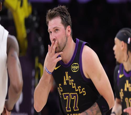 湖人復(fù)仇騎士！東契奇42+12迎兩大里程碑詹姆斯1229勝加冕勝場王