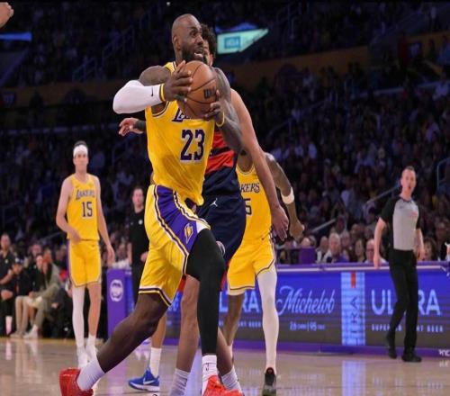 壞消息，湖人隊(duì)詹姆斯因腳傷上傷病名單，可能缺席打騎士隊(duì)的比賽