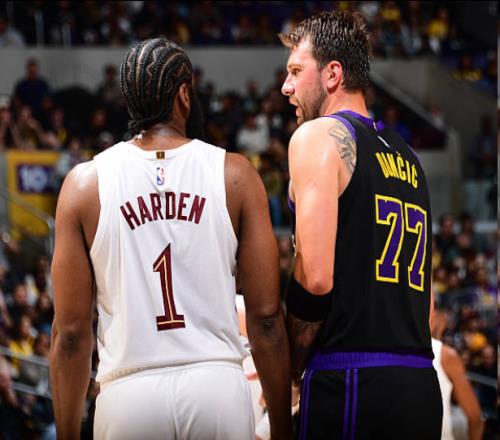 湖人三月份17战15胜！东契奇：感觉太棒了我们为彼此而战