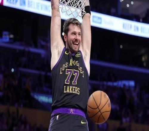 東契奇談最后的扣籃：我的頭差點(diǎn)碰筐我覺(jué)得我碰到了