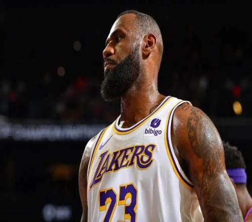 “喬丹接班人”是個(gè)高危職業(yè)，只有他活成了神