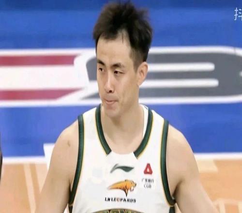CBA男籃動態更新！遼寧vs新疆，賽前帶來遼寧隊趙繼偉、付豪、莫蘭德以及新疆隊最新消息