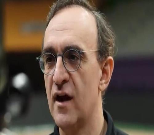 备战新疆！莫兰德抚摸继伟，俞泽辰欺负李炎哲，乌戈提三点要求！