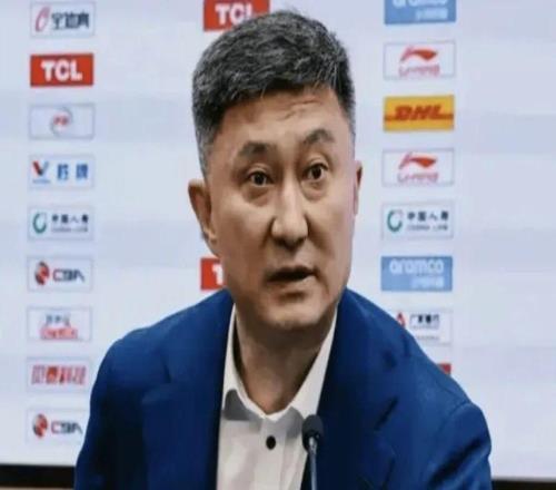 廣東男籃今日最新動態(tài)！徐杰完美回歸，焦泊喬歸期未定，杜鋒深夜發(fā)聲！