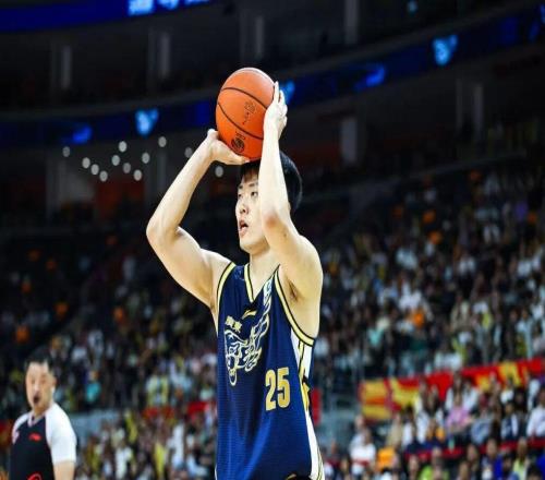 屬于團(tuán)隊(duì)的勝利！廣東主場(chǎng)擊敗江蘇