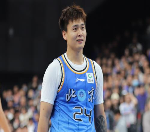 突發(fā)！趙睿賽前熱身拉傷臨時退賽此前時隔7年再獲周最佳