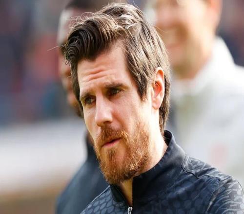 霍夫曼：俱樂部告訴我不會(huì)續(xù)約，明年將是我在藥廠的最后一年