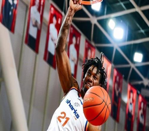 CBA官宣：懷特塞德當(dāng)選月最佳防守球員戰(zhàn)廣東狂搶26板4帽