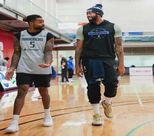 誰還有夢想倆人年薪破億一共只打5場！聯(lián)盟最慷慨的數(shù)據(jù)提款機(jī)