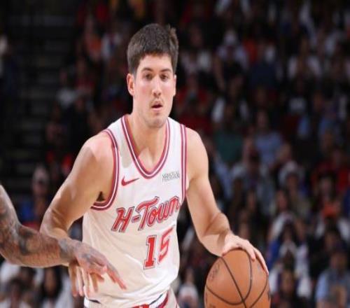 杜兰特19+5+9，申京13中9探花郎9记三分，火箭双杀雄鹿豪取4连胜