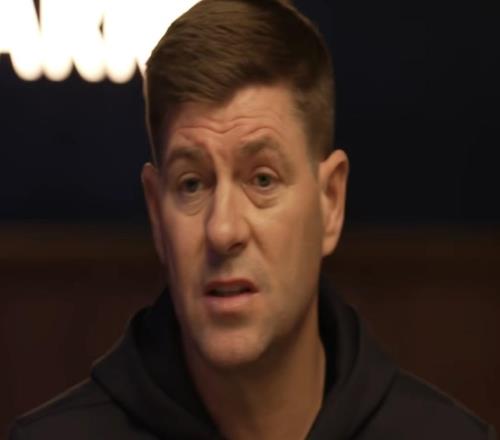 杰拉德：我跟薩拉赫說(shuō)他應(yīng)以正確的方式離隊(duì)他自認(rèn)仍是最佳