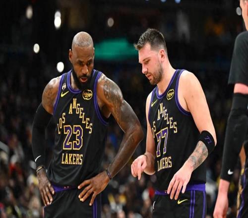 一场130117让湖人坐立难安！前3并未锁定，紫金军隐患引发担忧