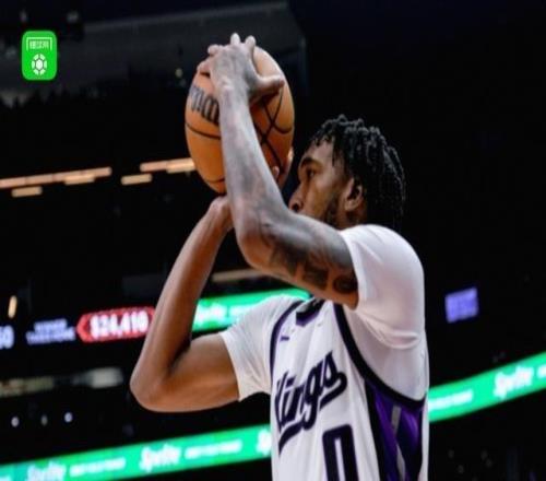 國王123115猛龍結(jié)束4連敗，德羅贊28分，阿丘瓦28+19