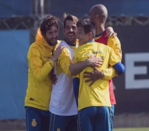 先跟阿隆索不兼容，后給莫德里奇騰位置，武磊前隊友生不逢時