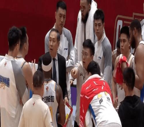 CBA浙江復仇北京取3連勝約翰遜17+10程帥澎12分