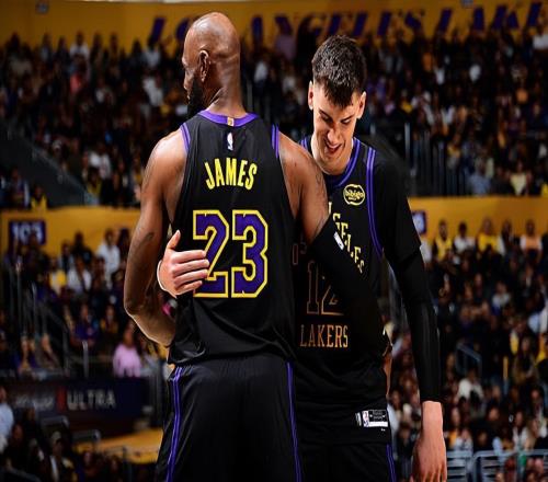 百發百中還打出全場最高正負值，湖人鋒線新星這是找到自信心了