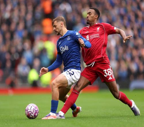 僅差3分！英超太妃糖有一個(gè)小目標(biāo)13年后積分首次超越死敵