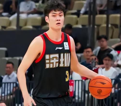 隨著廣廈慘敗15分，深圳8連勝，CBA最新排名出爐！寧波排第9名
