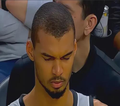 41+41！开启外星人模式！亚历山大最强对手诞生