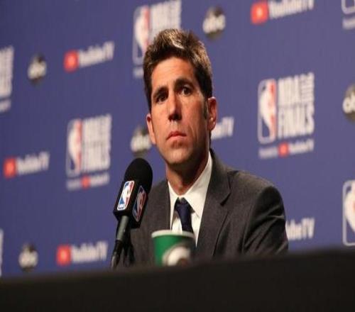 獨行俠瞄上原勇士總經(jīng)理邁爾斯他在達拉斯復制4冠傳奇