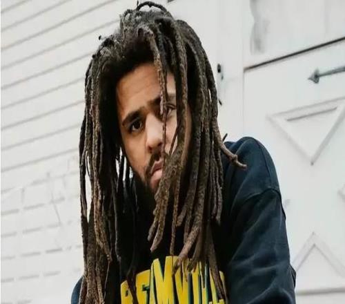 真會(huì)玩！網(wǎng)紅大隊(duì)簽說(shuō)唱歌手打球，和郭昊文當(dāng)隊(duì)友，開(kāi)創(chuàng)全新歷史