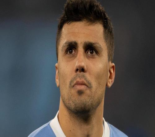 皇馬中場引援三線齊推：巴黎大師是一選，羅德里B計劃回購新星